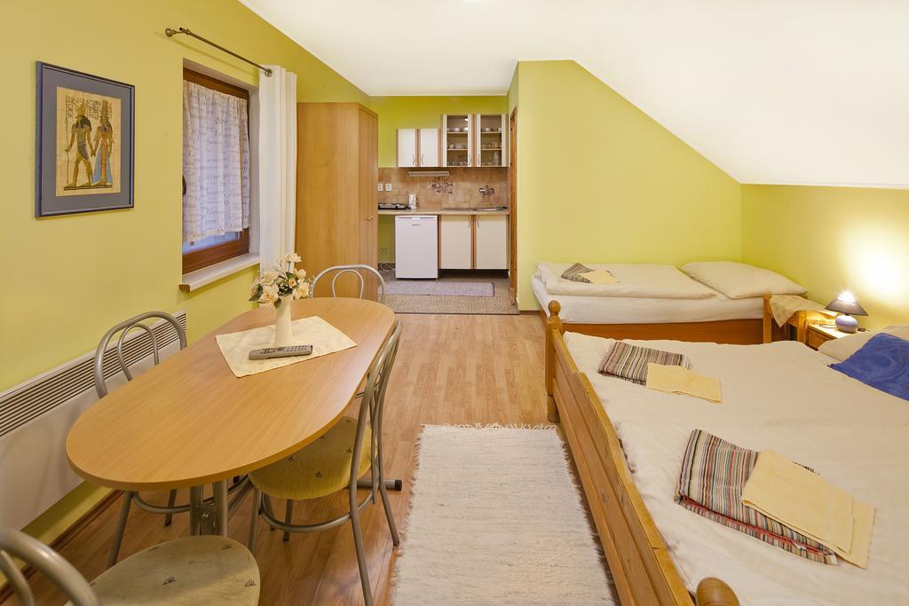 Wellness Rosnicka Guest house Kralovany